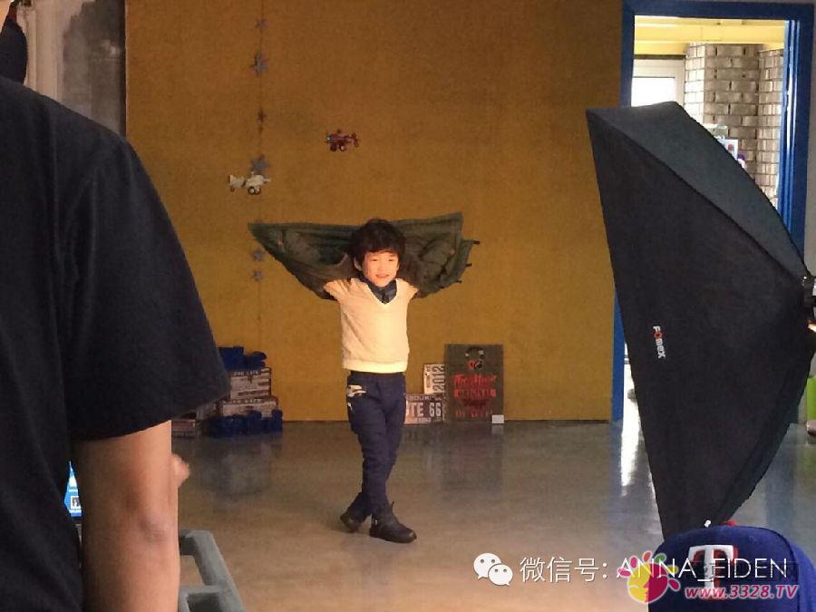 �n��С����̫�����ȡ�����һ����ܰ���&�۵����{ɫ����һ�ӵľ���