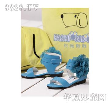 �r�й����{ɫŮͯ��Ь