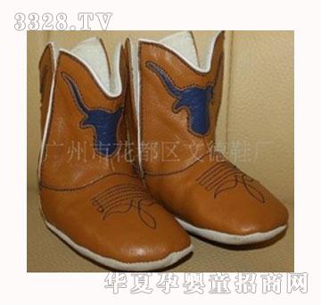 С�r����ɫ��ѥ