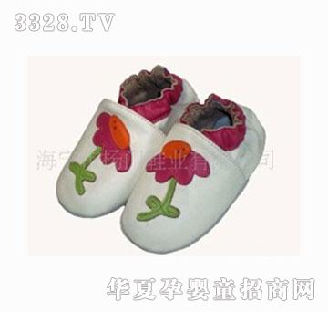 ���T��ɫ�t���냺Ь
