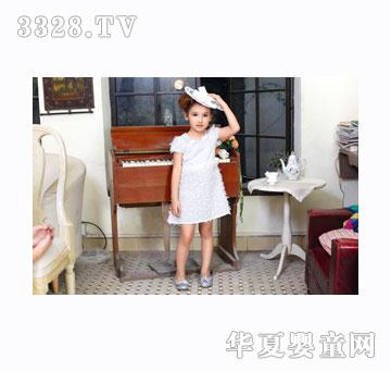 ��Ĵ���ɫ�B��ȹ