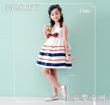 ˇ����Ůͯȹ