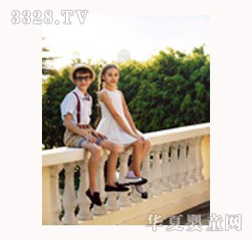 ��ƥ��ͯ�b2013���İ�ɫ�B��ȹ