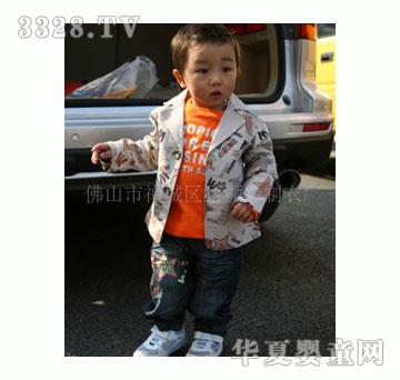 �ͪ{����ɫ����