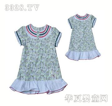 ���л�Ů�B��ȹ�\ɫ