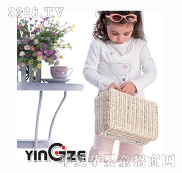 ���ɰ�ɫŮͯ���e�b