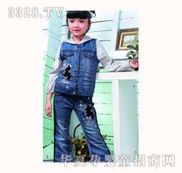 ������Ůͯţ�м���