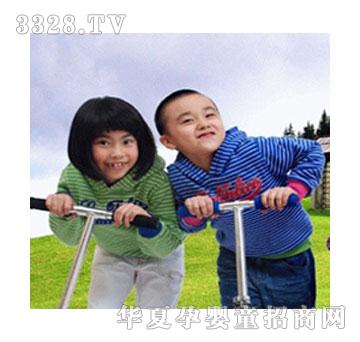 ِ��������Ůͯ�b