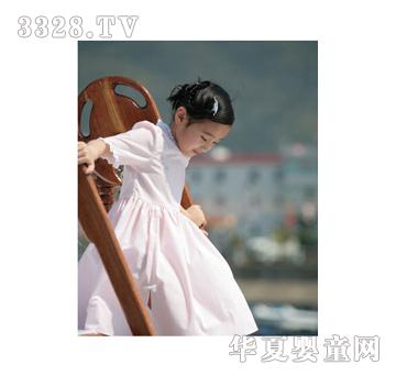 �����ܰ�ɫŮͯȹ