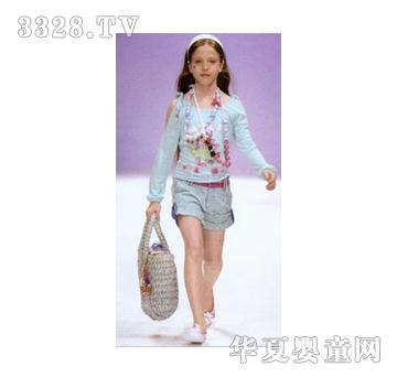 С���Z�\�{ɫŮͯ�b