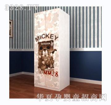 �����ӵ�ʿ��������̽��ͯ���T�¹�