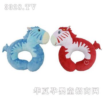 ���RU����