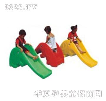 ��ɫ���AС����