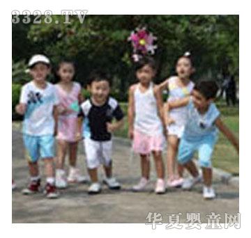 ���(y��ng)ͯ��Ůͬ�M���b