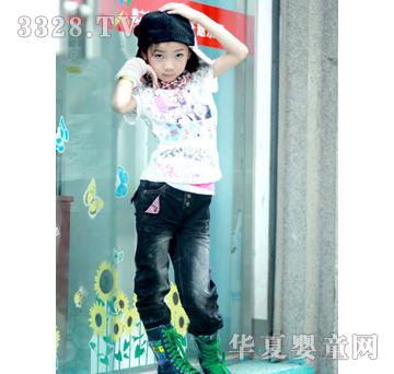 �����L��\ɫ����+��ɫţ��ѝ