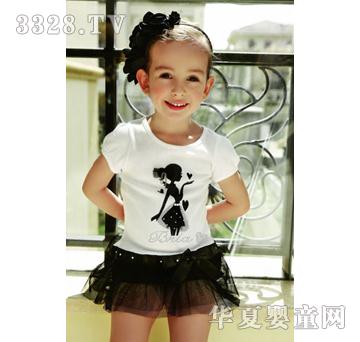 ��������Ůͯ��ɫСȹ