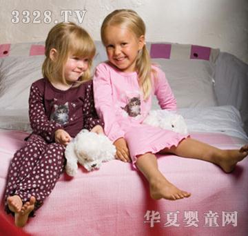 ؐ�S��Ů��Ӽҷ�