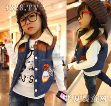 ���Ѓ��r(sh��)��Ůͯ�b