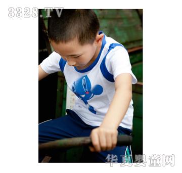 С��Ƥͯ�b��ͯ�����ɫ