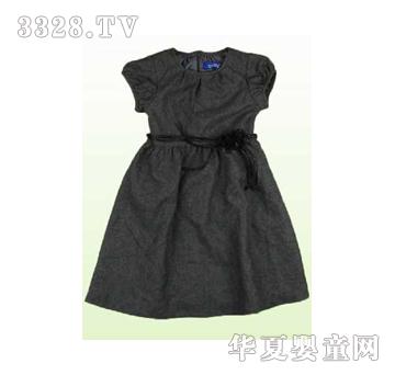 QKIDS��С�˺�ɫͯȹ