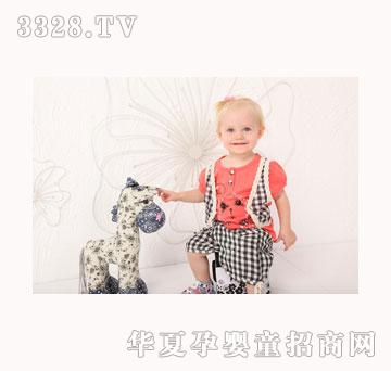 ��������ͯ���b20Ů