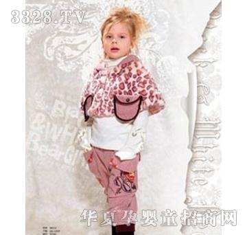 �ڰ���ͯ�b���b�\��ɫ
