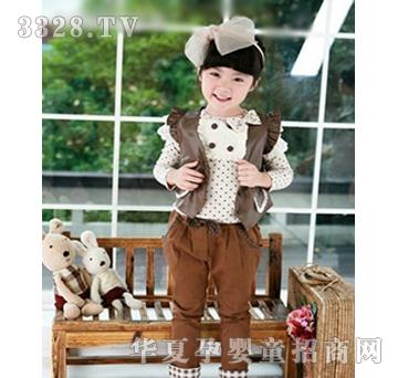 �昷�@��ɫŮͯ���b