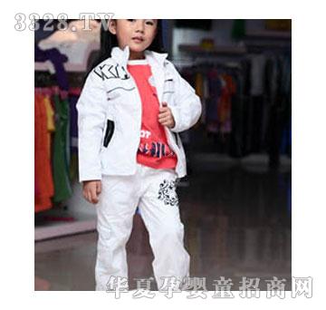 �����ɫŮͯ���e���b