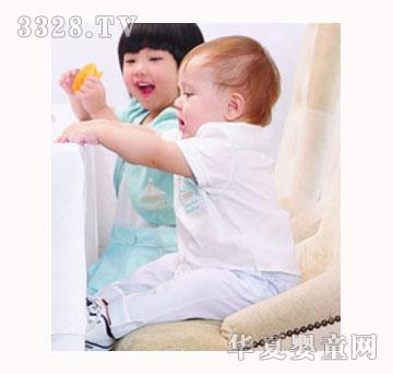 �����ܰ�ɫ�냺���b