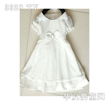 ����С�ܰ�ɫŮͯȹ