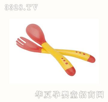 ����e���׃��;ߣ��tɫ��