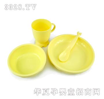 ����PP���σ�ͯ�;����b���\�S��(sh��)ɫ��