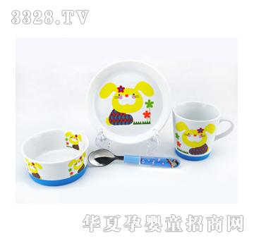 ����������ȫ�մɃ�ͯ�;����b�ļ��ף��{(l��n)�ã�