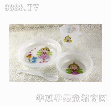 ����PP���σ�ͯ�;����b��͸����ɫ�����D����