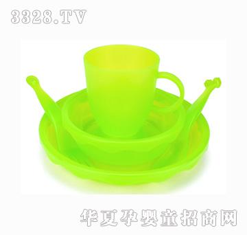 ����PP���σ�ͯ�;����b��͸���Gɫ��