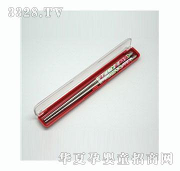 ������ͯ���Ӻ�ɫ