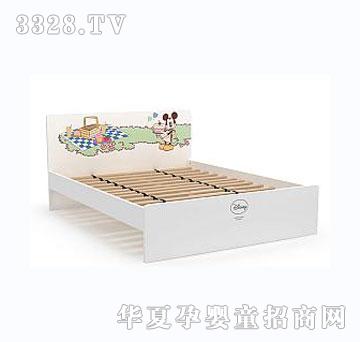 �����ӵ�ʿ������Ұ����1.5�׃�ͯ�ŹǼܴ�