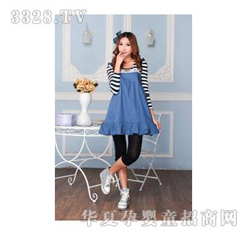 鑫寶康時(shí)尚花邊吊帶裙寶藍(lán)色