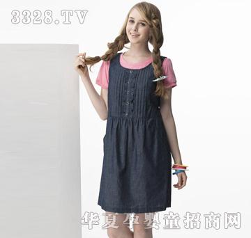 ���շ�ţ��Ů�����鱳�����b