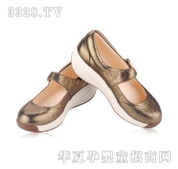 ������ɢ��Ь���~ɫ