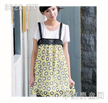 ���R�紺��ϵ�кڵ���Ȧ�y�S��