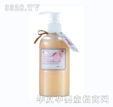 ʮ���·���Ů�������w��ԡ