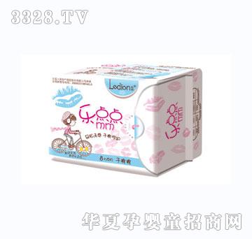 ���c(di��n)�c(di��n)��Ů8Ƭҹ�ø�ˬˬ