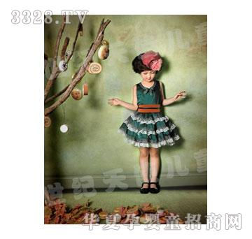 ���o��ʹ��Ů�ɐۉ���