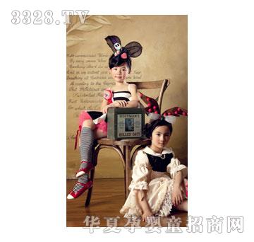 ���o��ʹ�ɐ�Ů��