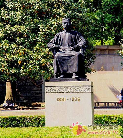 2013�Ϻ���ͯչ�[��������B��Ѹ���@