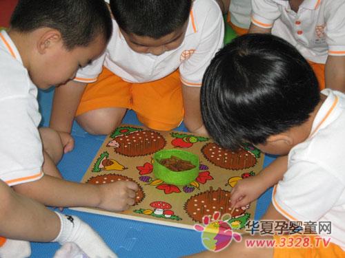 ؐ��(l��)�๤ˇ�gӭ����չ�����óɶ��Ћ�ͯ���[��(hu��)