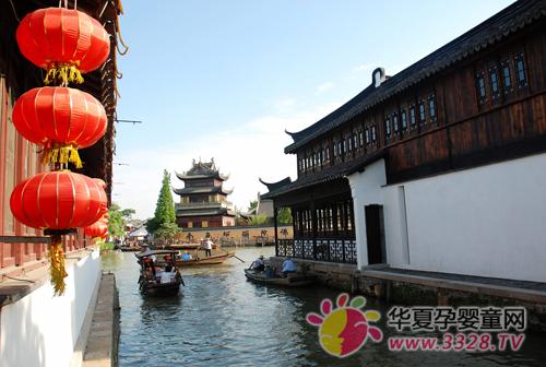 �ڰˌ��Ϻ��׽�չ�[��(hu��)������B��ҽǾ��^(q��)